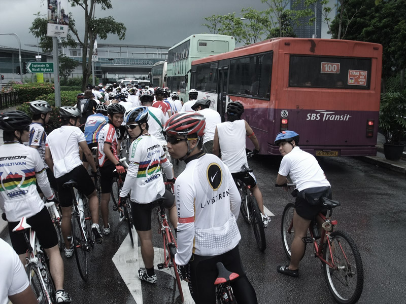 moving off at Fullerton road