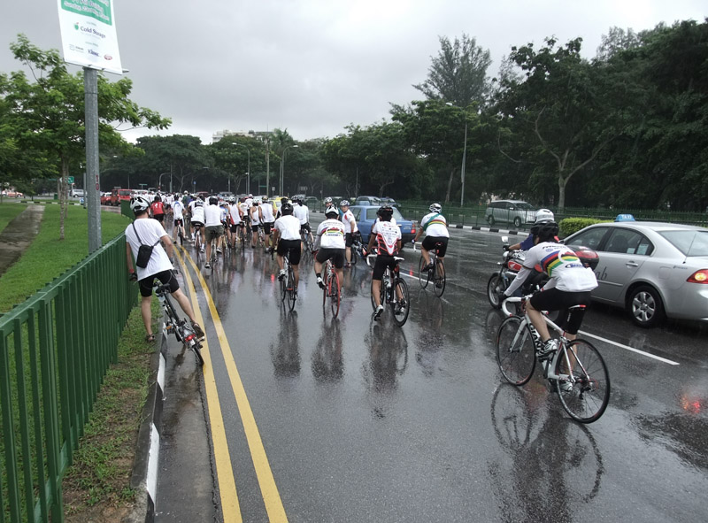 raining at Nicoll Highway