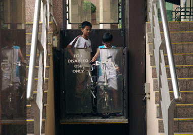 Lift for disable people